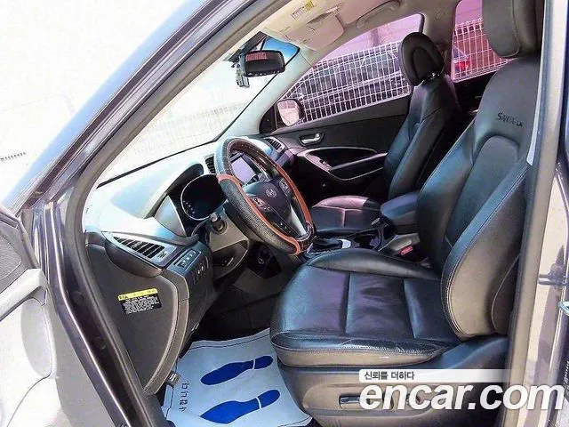 Hyundai Santa Fe 2015 thumb 7