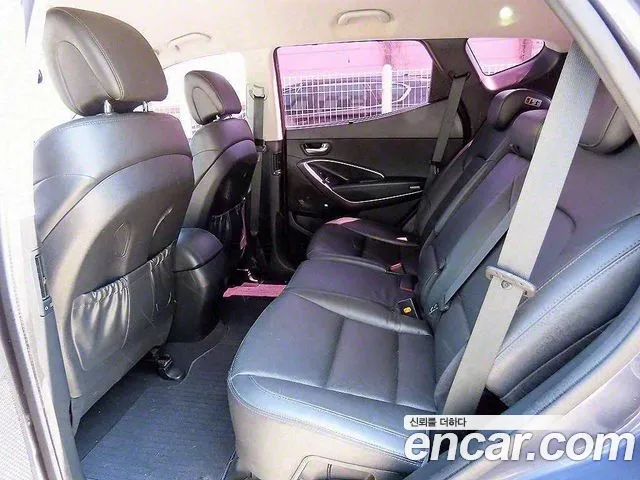 Hyundai Santa Fe 2015 thumb 9