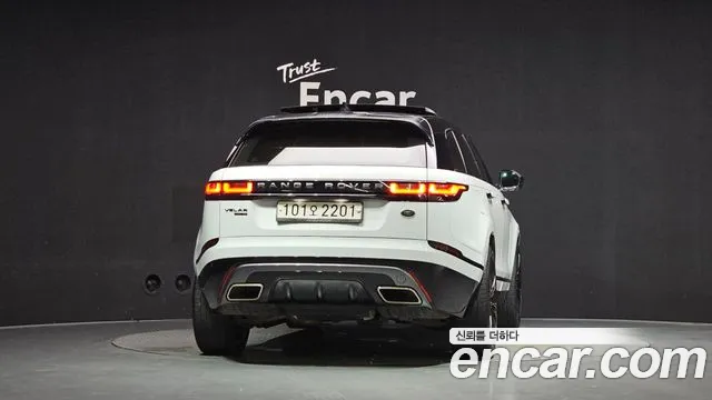 Land Rover Range Rover Velar 2018 thumb 4