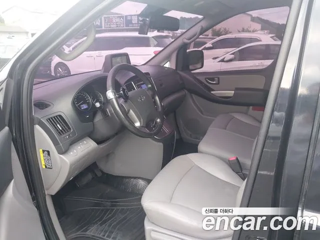 Hyundai Starex 2020 thumb 8