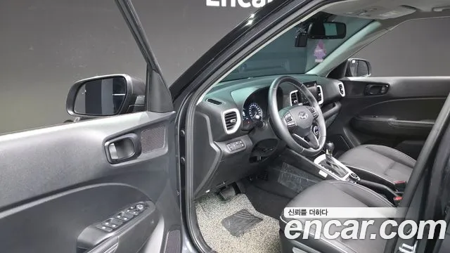 Hyundai Venue 2021 thumb 9