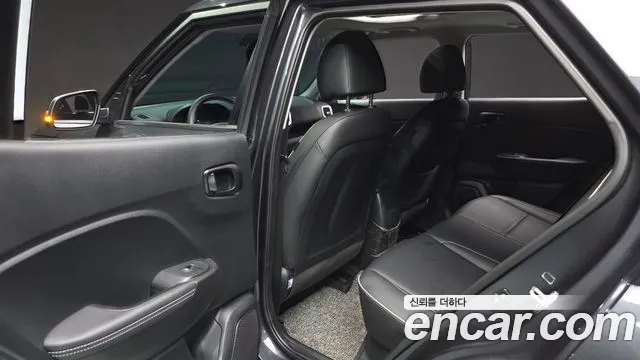 Hyundai Venue 2021 thumb 10
