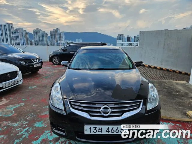 Nissan Altima 2010 thumb 12