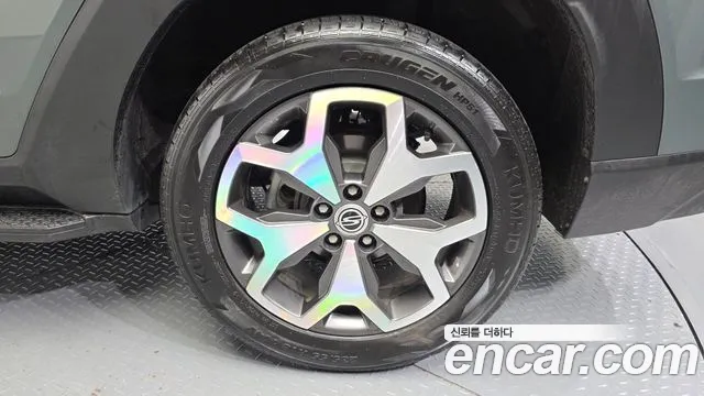 KG_Mobility_Ssangyong Torres 2023 thumb 5