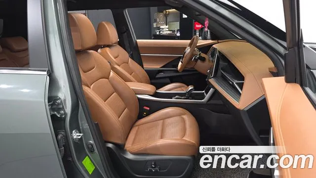 KG_Mobility_Ssangyong Torres 2023 thumb 11