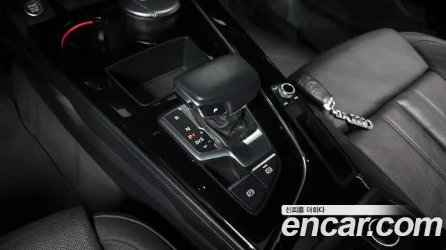 Audi A5 2020 thumb 9
