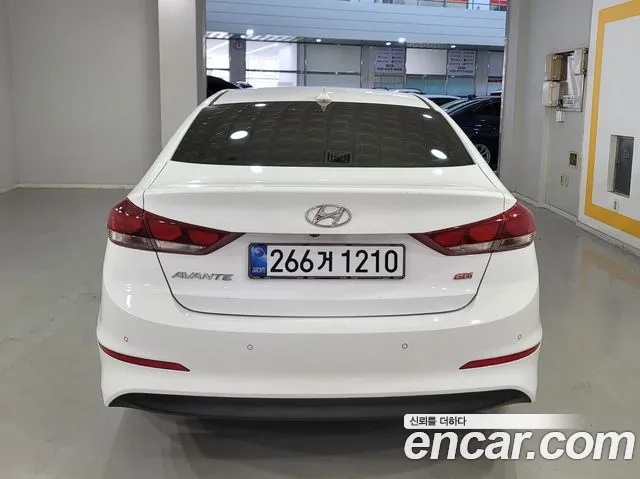 Hyundai Avante 2016 thumb 3