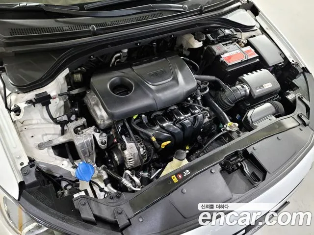 Hyundai Avante 2016 thumb 7