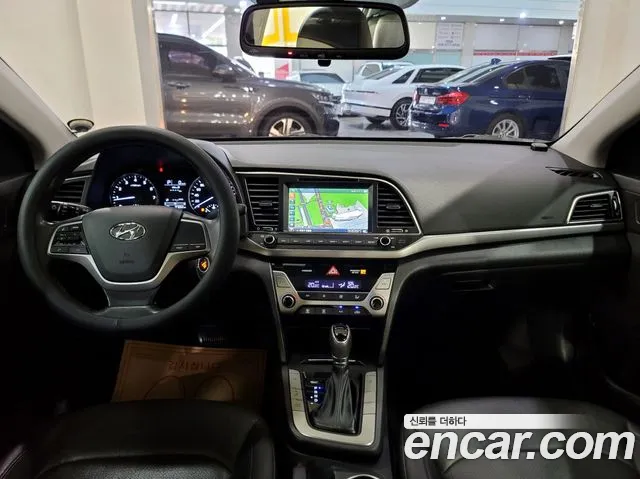 Hyundai Avante 2016 thumb 9