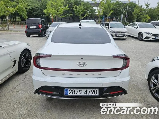 Hyundai Sonata 2022 thumb 4