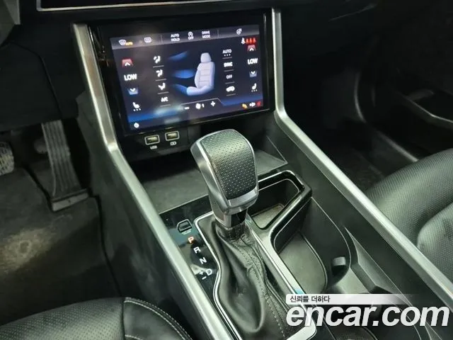 KG_Mobility_Ssangyong Torres 2022 thumb 8