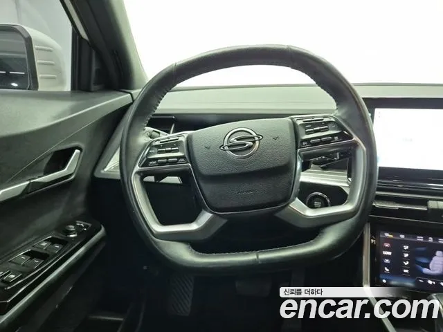 KG_Mobility_Ssangyong Torres 2022 thumb 9