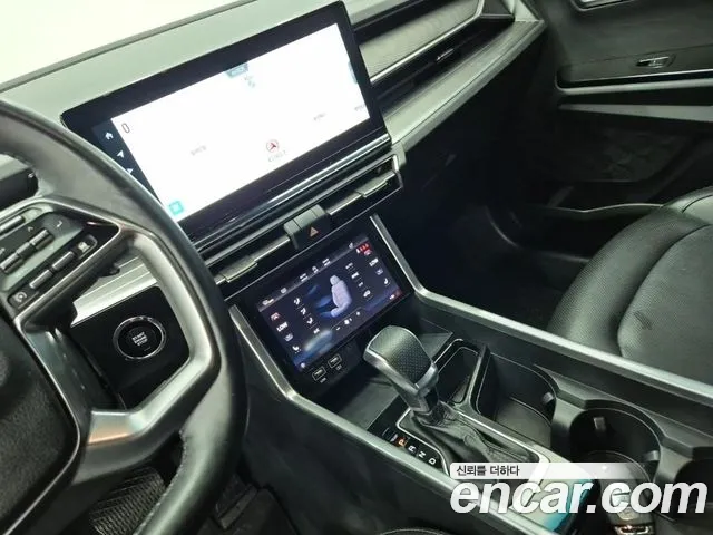 KG_Mobility_Ssangyong Torres 2022 thumb 10