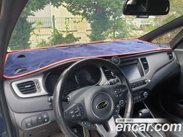 Kia Carens 2014 thumb 9
