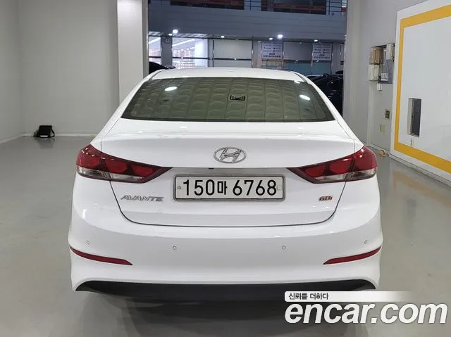 Hyundai Avante 2016 thumb 3