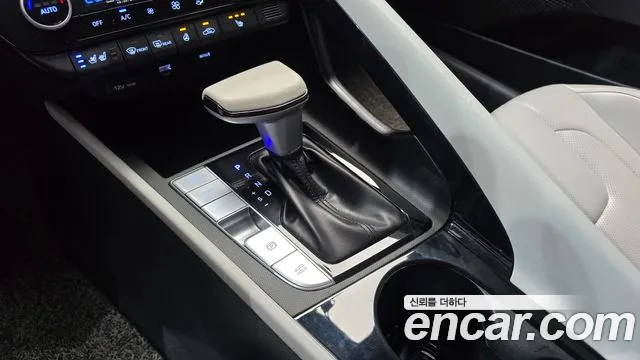 Hyundai Avante 2020 thumb 9