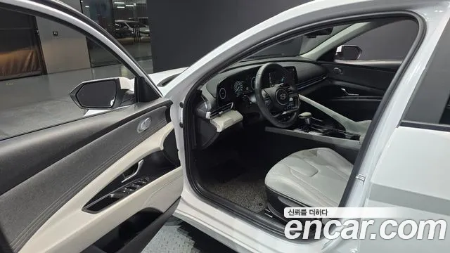 Hyundai Avante 2020 thumb 10