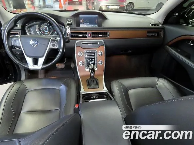Volvo S80 2015 thumb 10