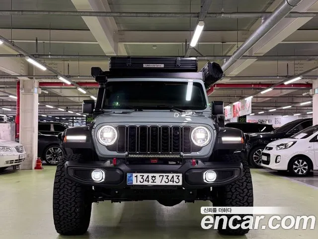 Jeep Wrangler 2024 thumb 2