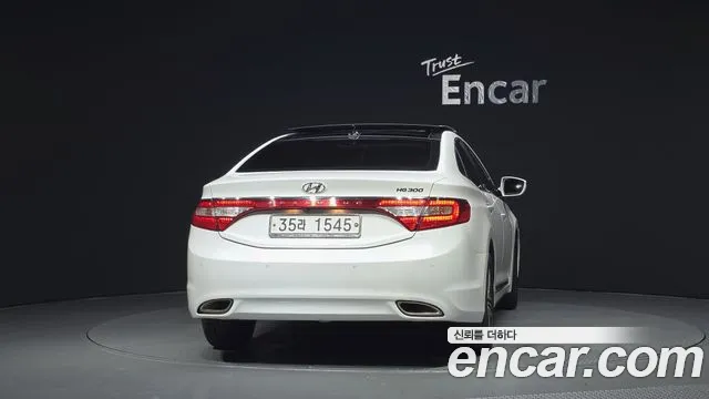 Hyundai Grandeur 2013 thumb 4