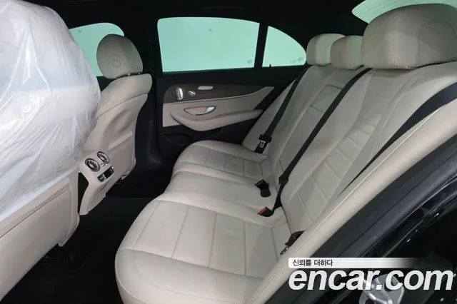 Mercedes-Benz E-Класс 2021 thumb 10