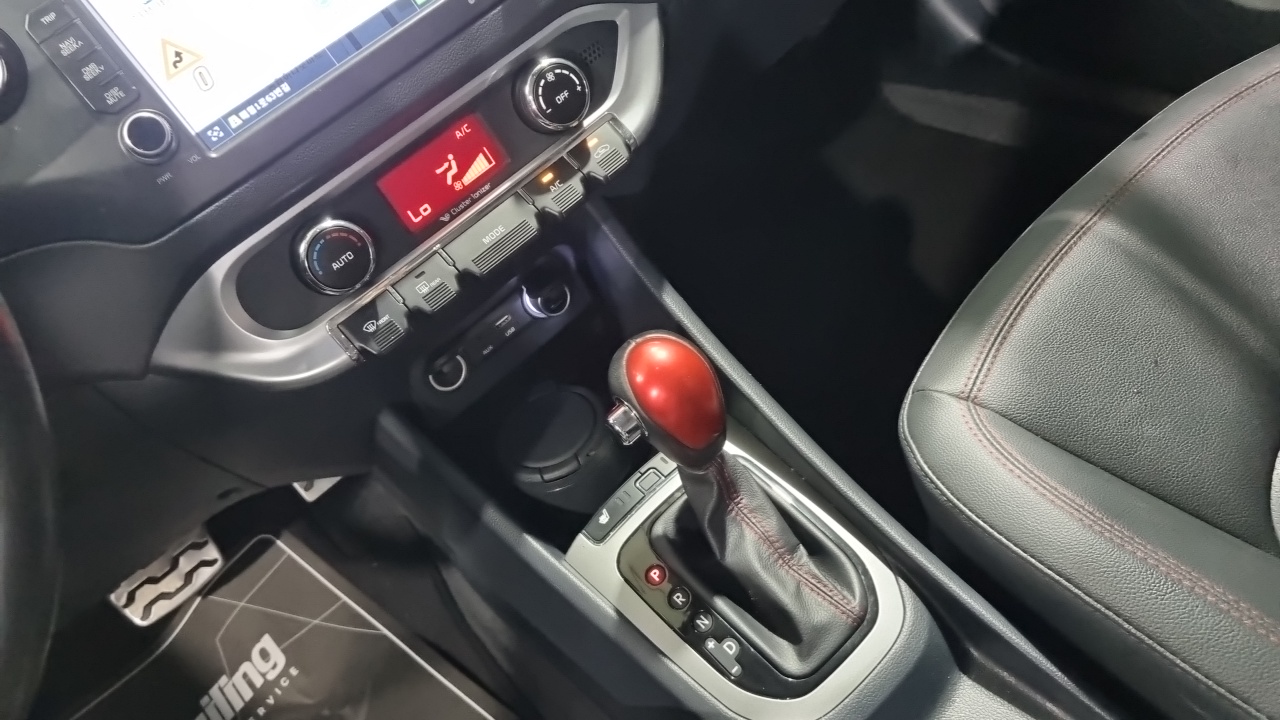 Kia Pride 2016 thumb 9