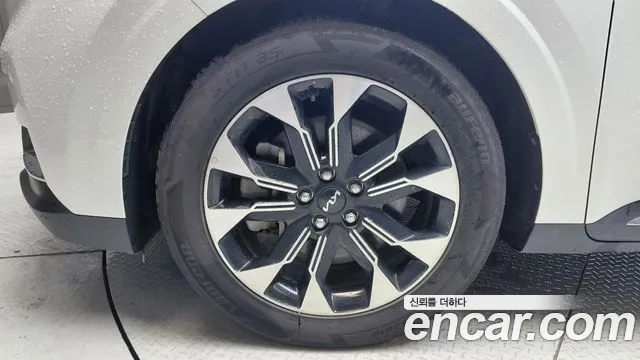 Kia Carnival 2022 thumb 5