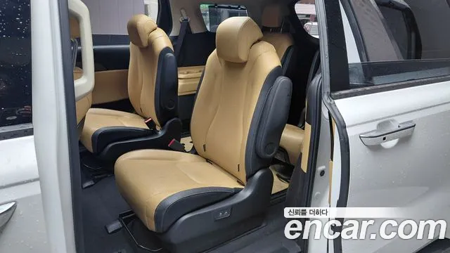 Kia Carnival 2022 thumb 12
