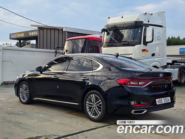 Hyundai Grandeur 2019 thumb 2