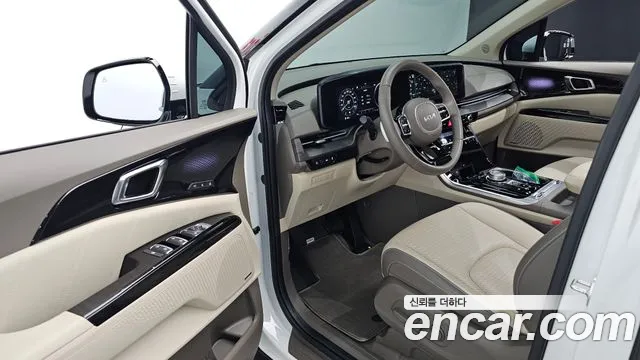 Kia Carnival 2023 thumb 11