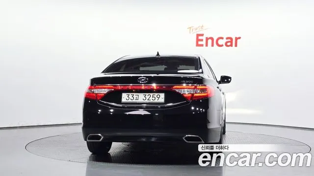 Hyundai Grandeur 2015 thumb 4