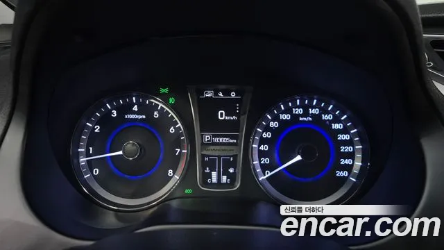 Hyundai Grandeur 2015 thumb 8