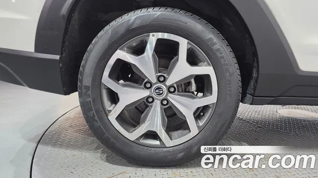KG_Mobility_Ssangyong Torres 2022 thumb 5