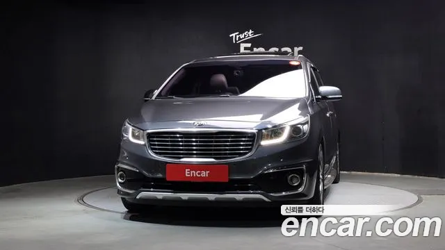 Kia Carnival 2016 thumb 3