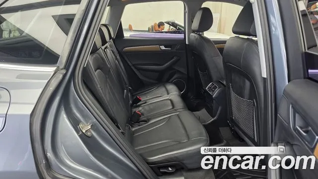 Audi Q5 2013 thumb 12