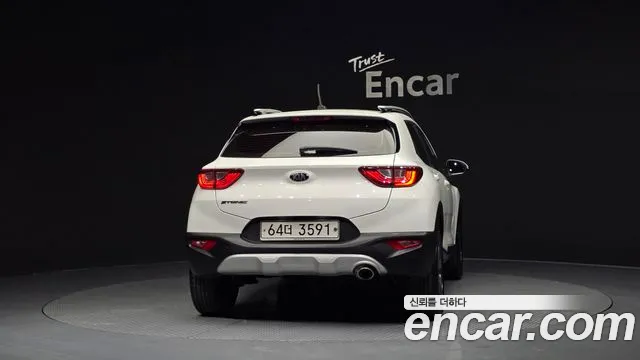 Kia Stonic 2018 thumb 4