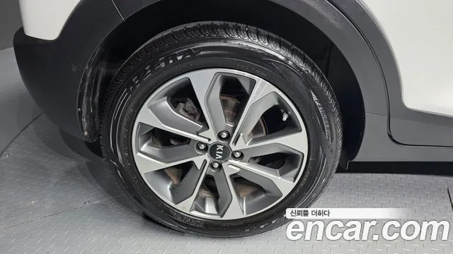 Kia Stonic 2018 thumb 5
