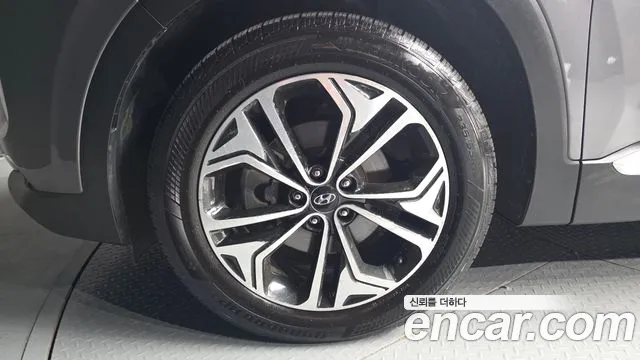 Hyundai Santa Fe 2020 thumb 5