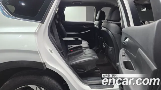 Hyundai Santa Fe 2022 thumb 11