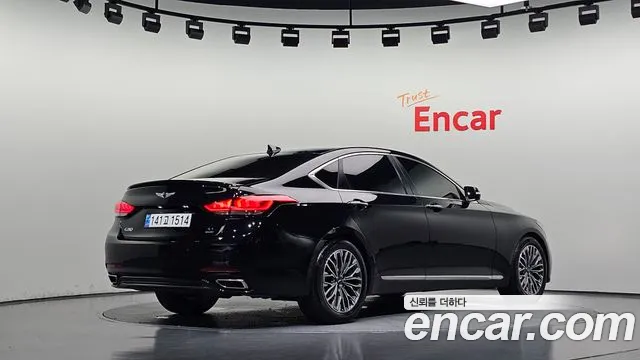 Genesis G80 2016 thumb 2