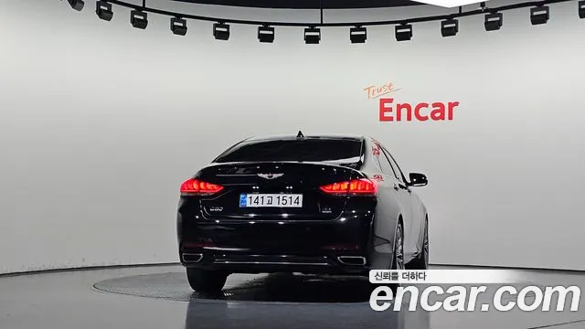 Genesis G80 2016 thumb 4