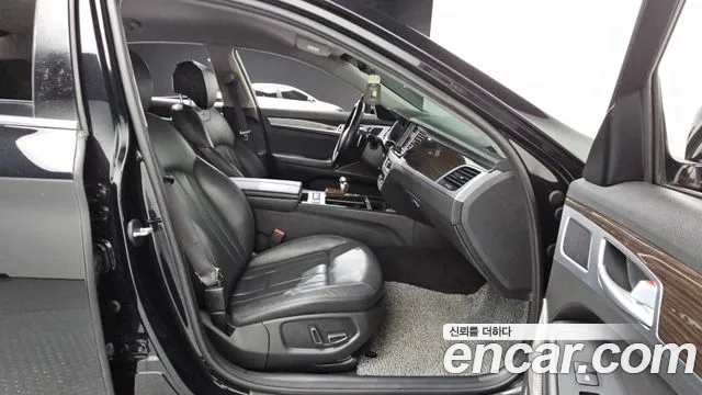 Genesis G80 2016 thumb 12