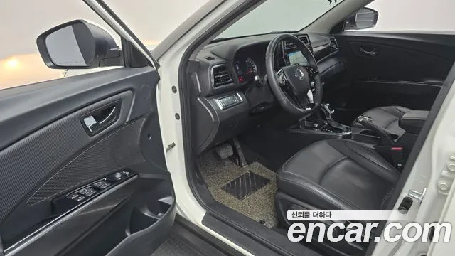 KG_Mobility_Ssangyong TIBOLI 2019 thumb 10