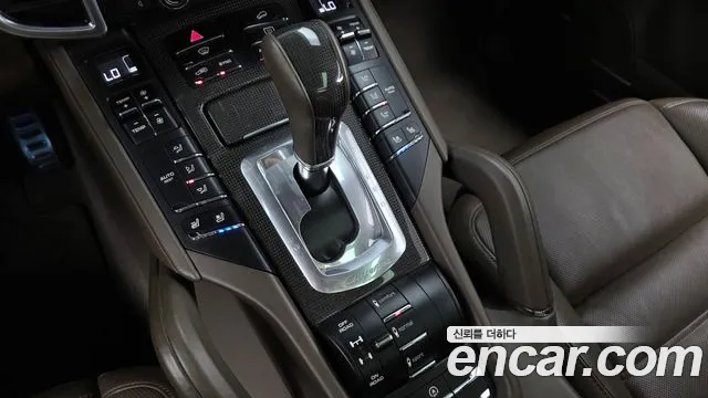 Porsche Cayenne 2014 thumb 9