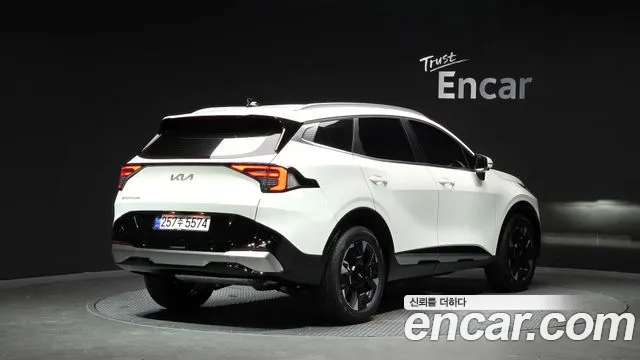 Kia Sportage 2025 thumb 2