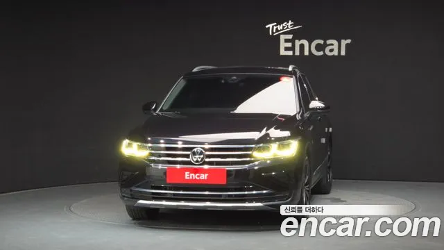 Volkswagen Tiguan 2021 thumb 3