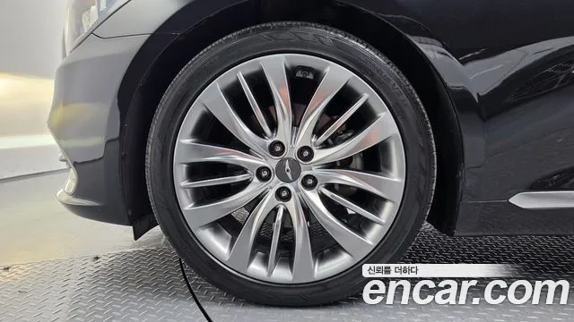 Genesis G80 2018 thumb 5