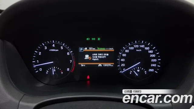 Genesis G80 2018 thumb 8