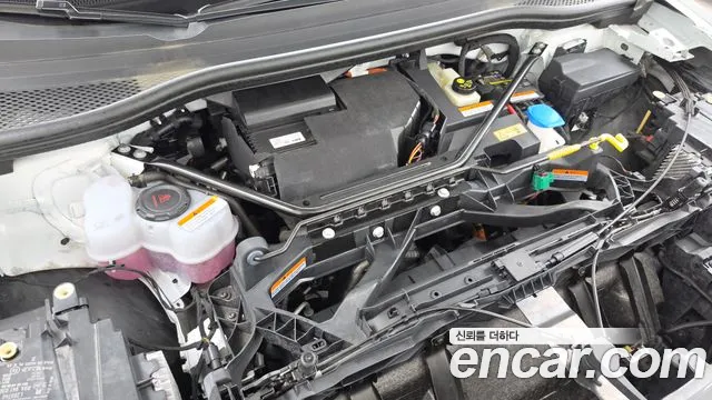 Audi Q4 e-tron 2022 thumb 6