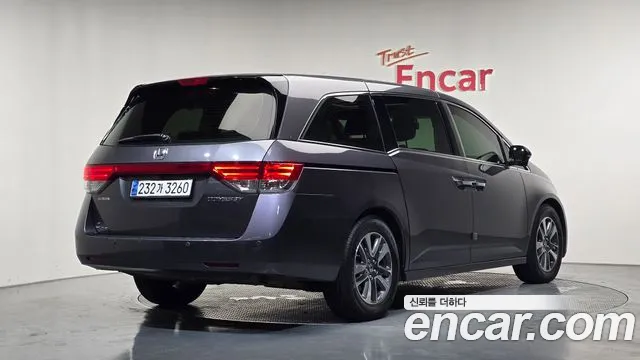 Honda Odyssey 2016 thumb 2